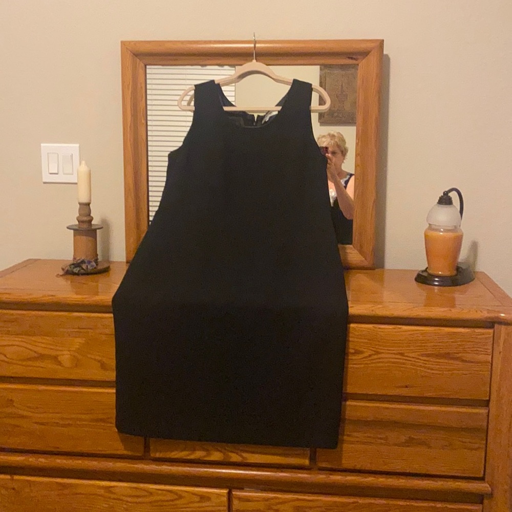 Jones Studio black sheath